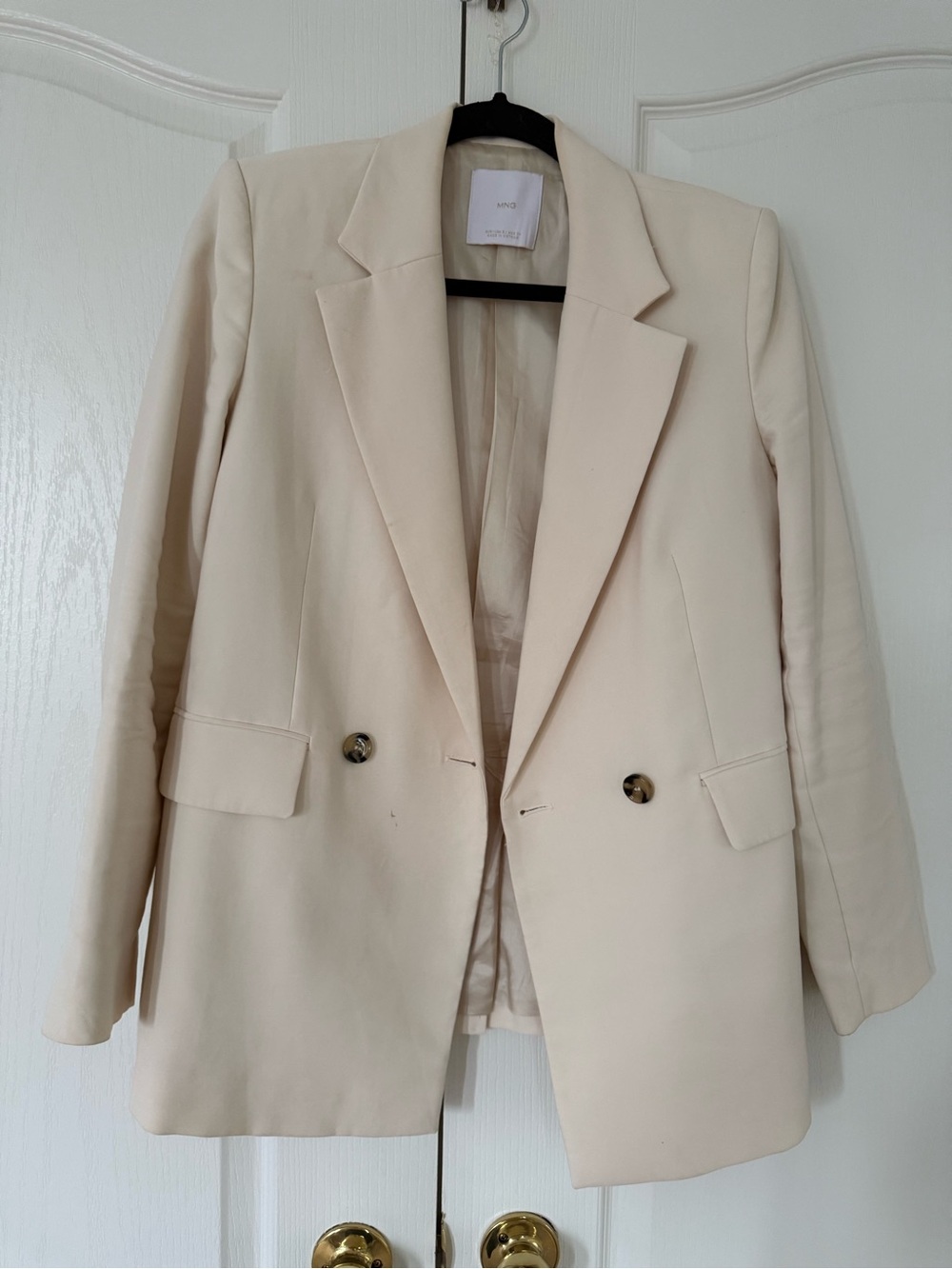 Mango Cream Double-Breasted Blazer